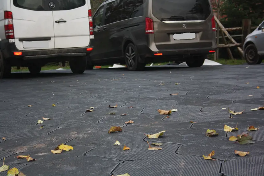 First Solutions - Bodenplatten / Bodensysteme